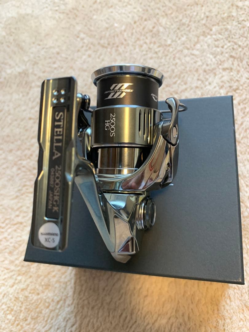 新品未使用　シマノ 22ステラ　2500SHG