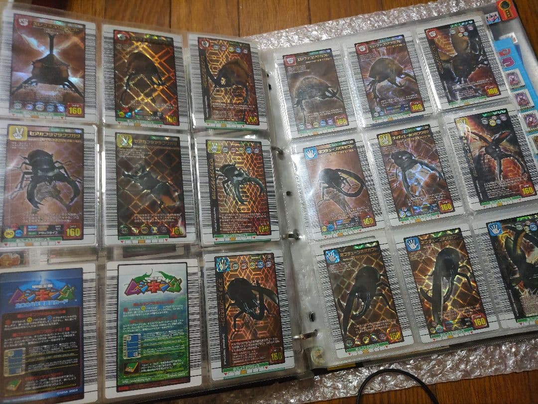 バ*藤様 ムシキング　まとめ売り　約300枚