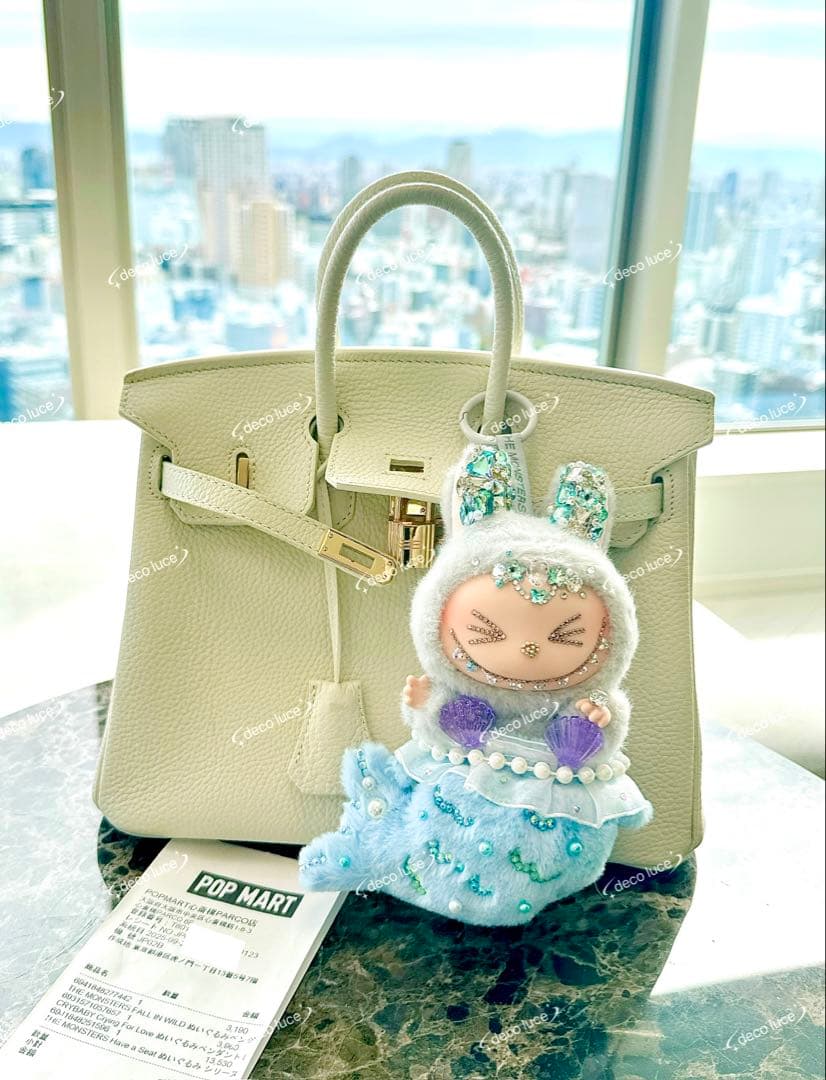 スワロフスキー　ラブブ　Seat へへ　HEHE HIDE AND SEEK