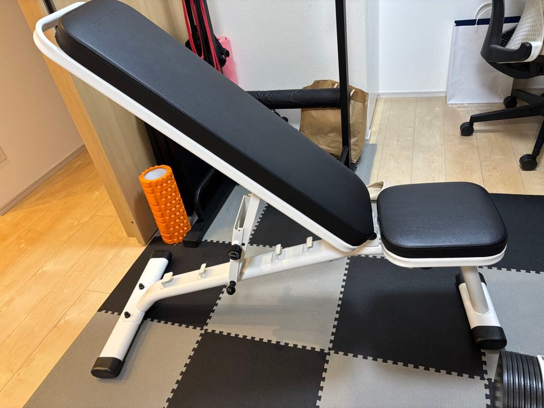 Leading Edge トレーニングベンチLE-B80