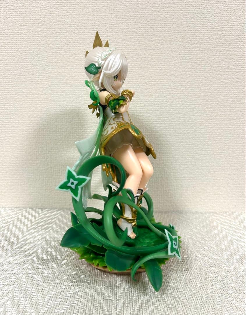 原神　ナヒーダ　箱無しフィギュア
