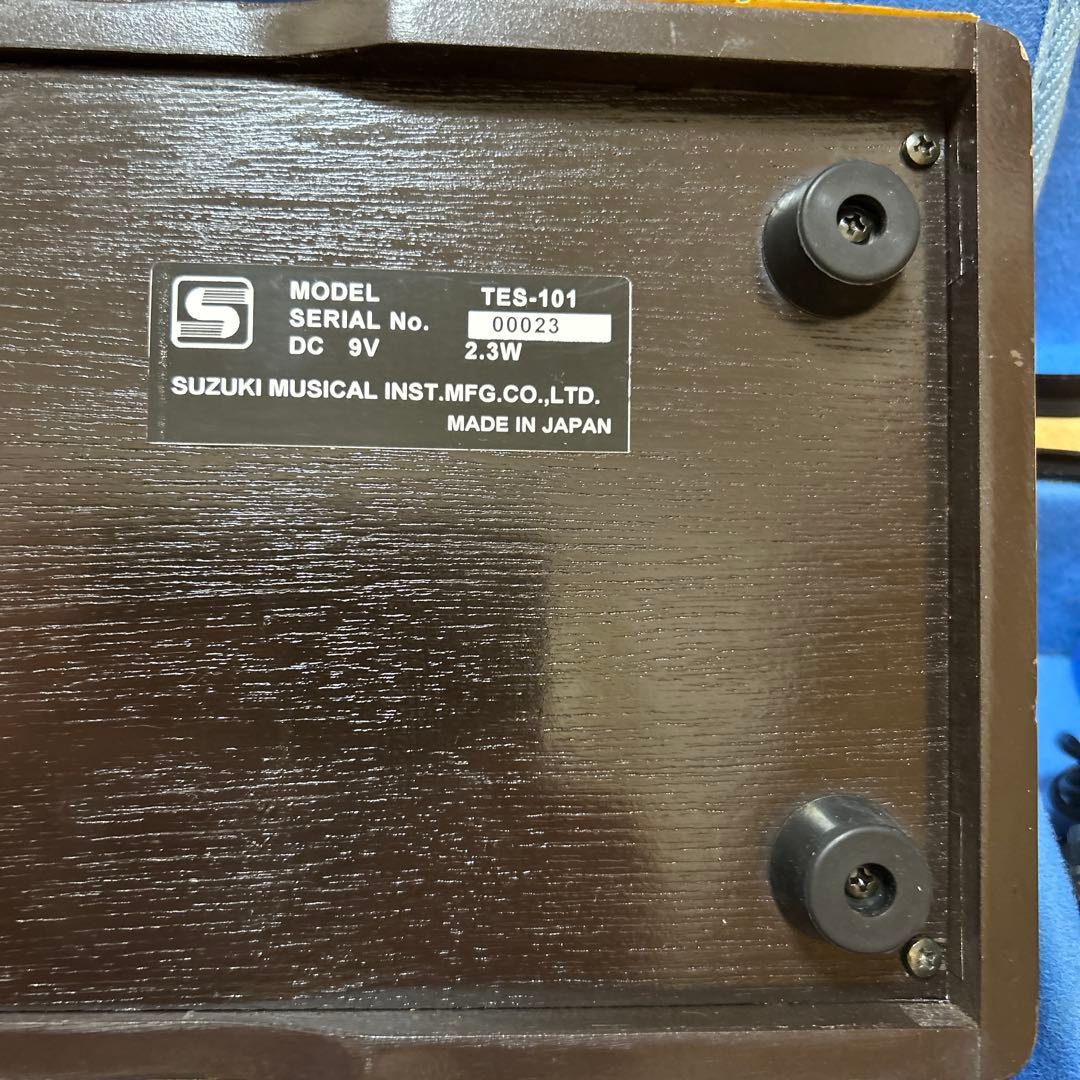 美品　スズキ大正琴 和樂　TES-101 木目調 ハードケース付き