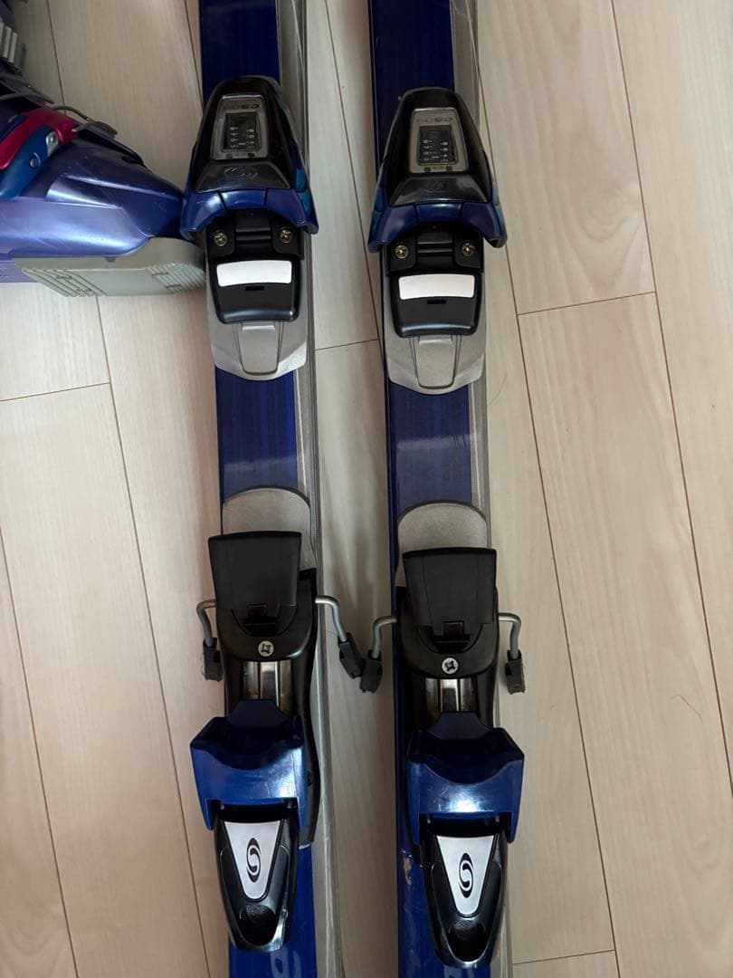 サロモンスキーとブーツのセット　１６２センチブーツ２３から２４センチ用　大人用