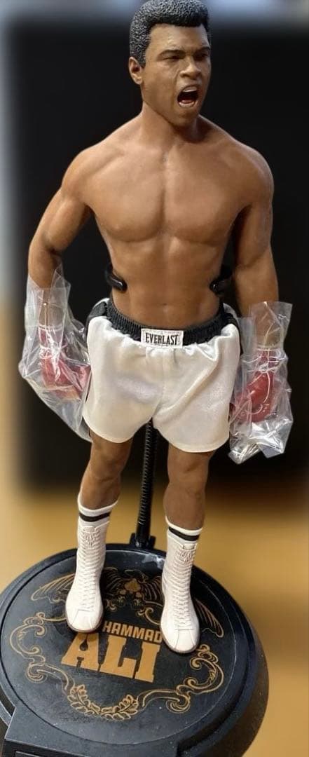 【週末価格！】アイコニックスタジオ　モハメド・アリ　1/6 　フィギュア