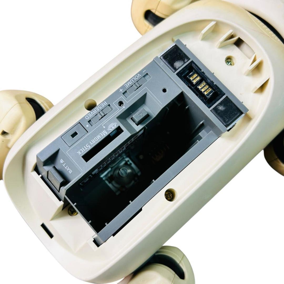 SONY　ソニー　AIBO　アイボ　ERS-311　LATTE　ペットロボット