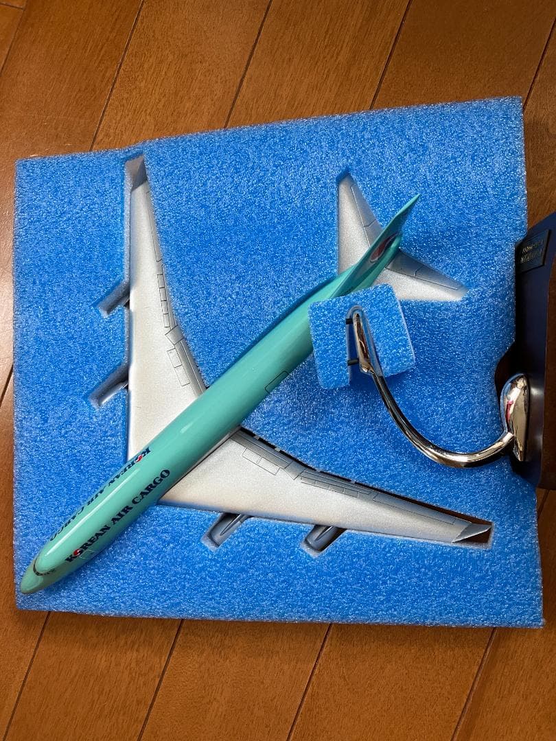 大韓航空　KOREAN AIR CARGO　B747-400F　貨物機　模型　T