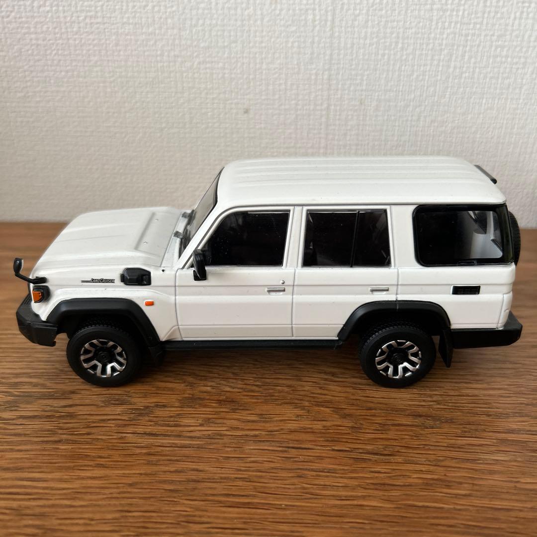トヨタ ランドクルーザー 70 カラーサンプル　非売品