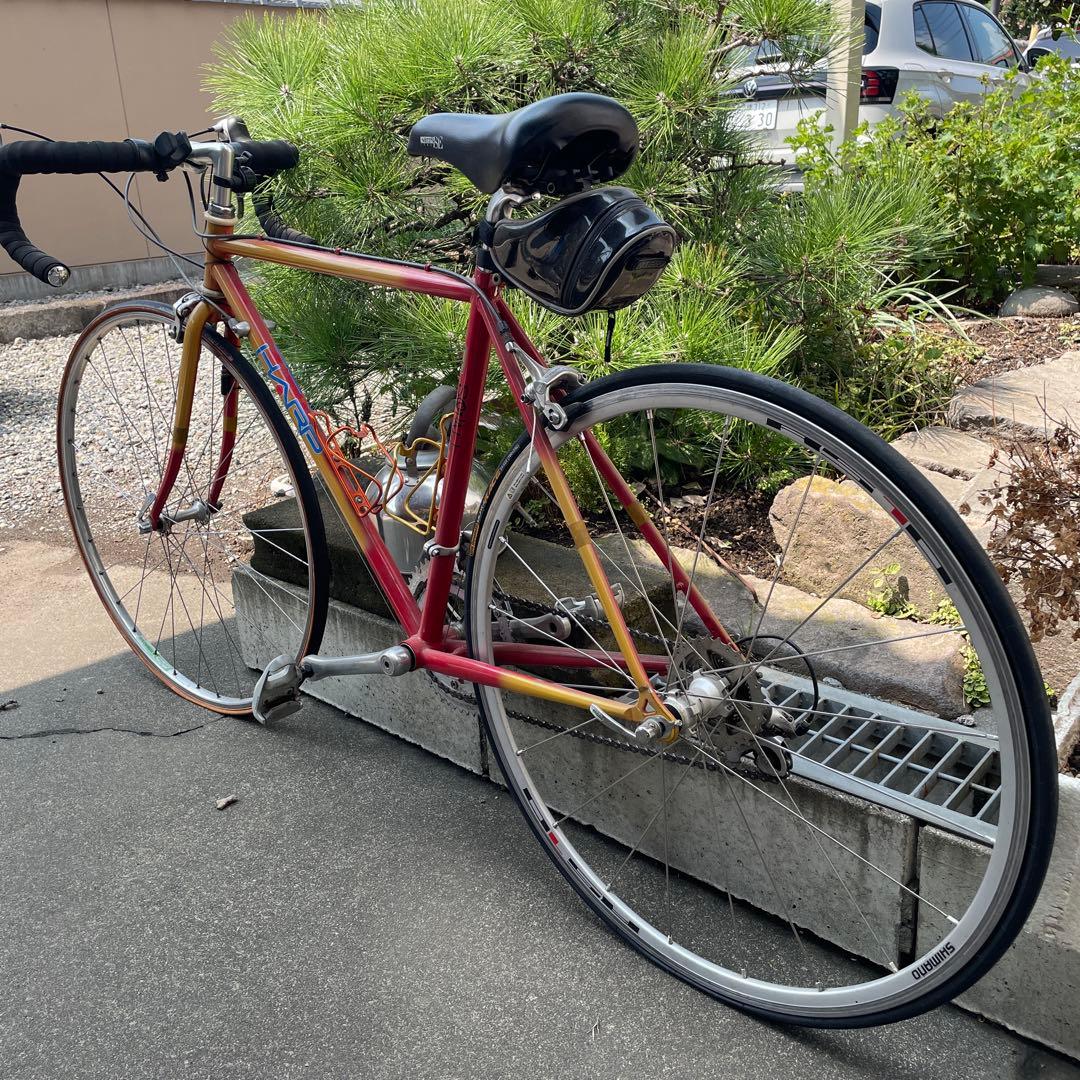 前橋市タキザワサイクルHARPロードバイク レッド/ゴールド