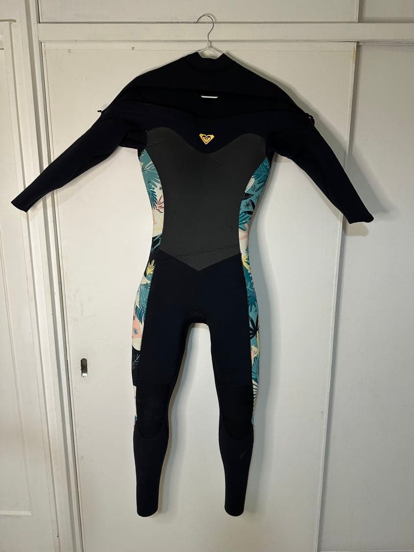 ⚠️ぶーさん専用商品ROXY ウエットスーツ 厚み3mm