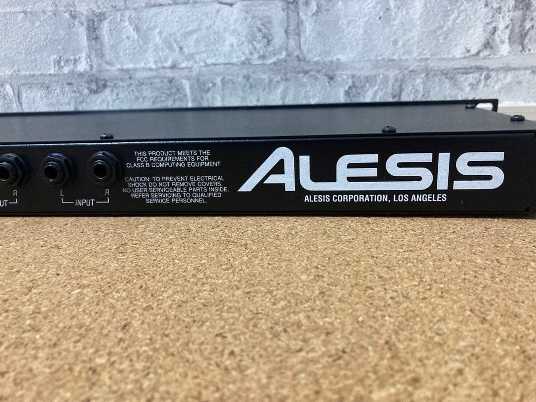 配信機器・PA機器・レコーディング機器 Alesis Midiverb 3