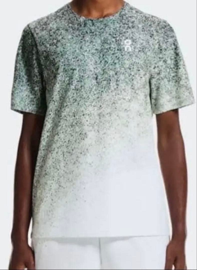 on メンズテニスウェア　M新品未使用　全豪モデル