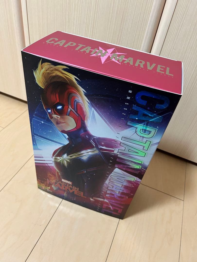 キャプテン・マーベル フィギュア　即購入OK