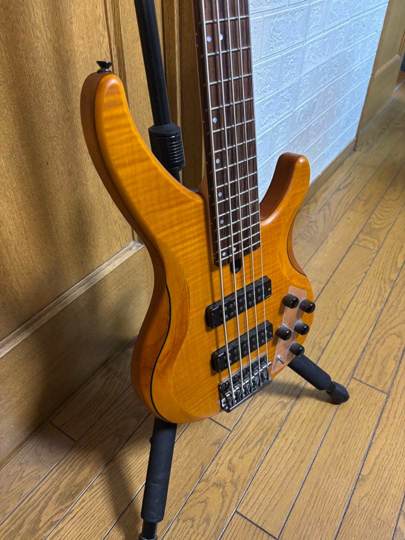 YAMAHA TRBX605FM MAM 5弦エレキベース