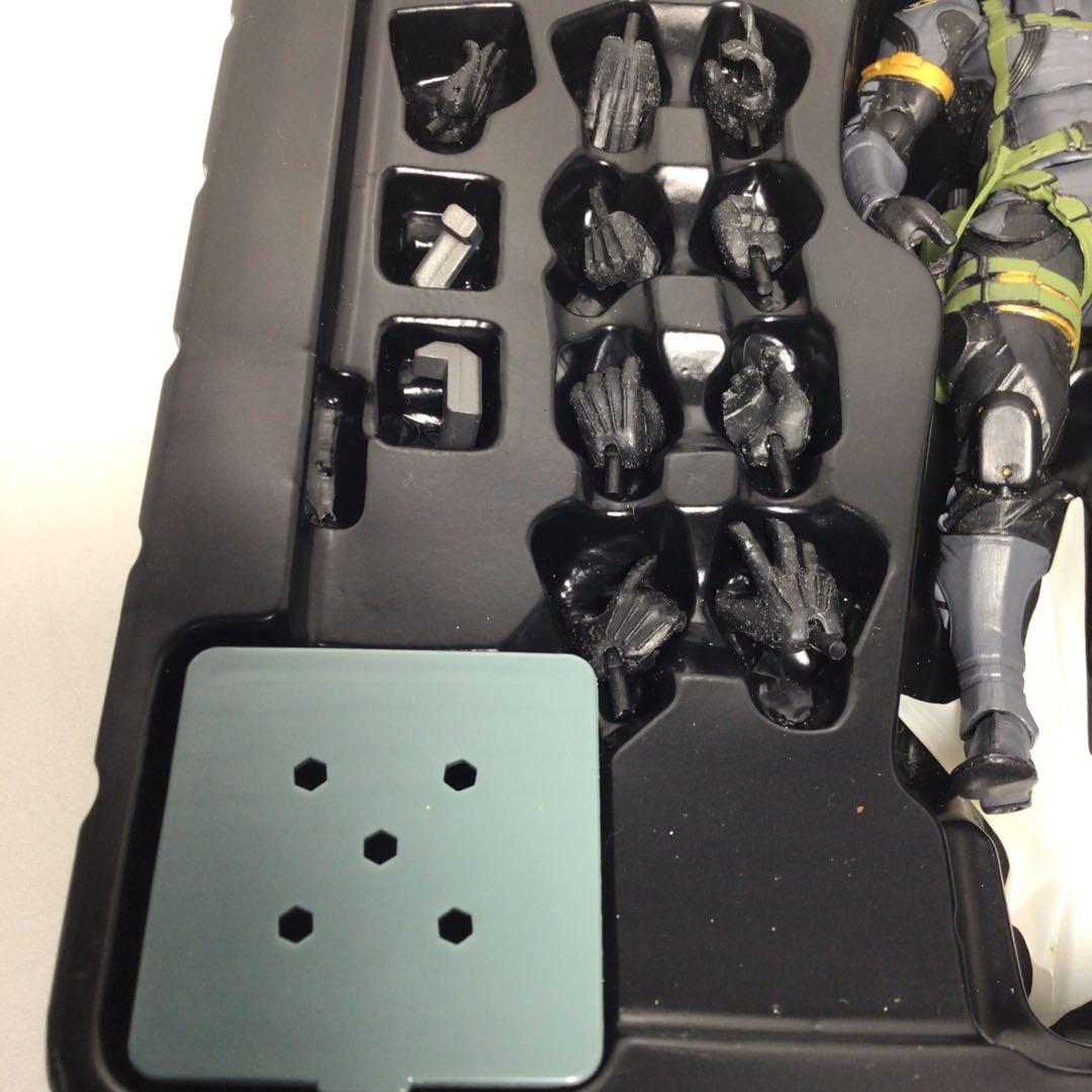 リボルテックヤマグチ131スネークメタルギアソリッドlgearsold