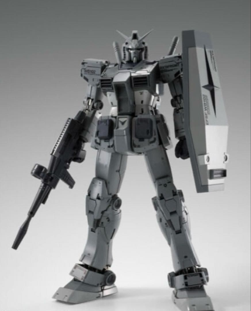 fragment ガンダム　frgmt ガンプラ