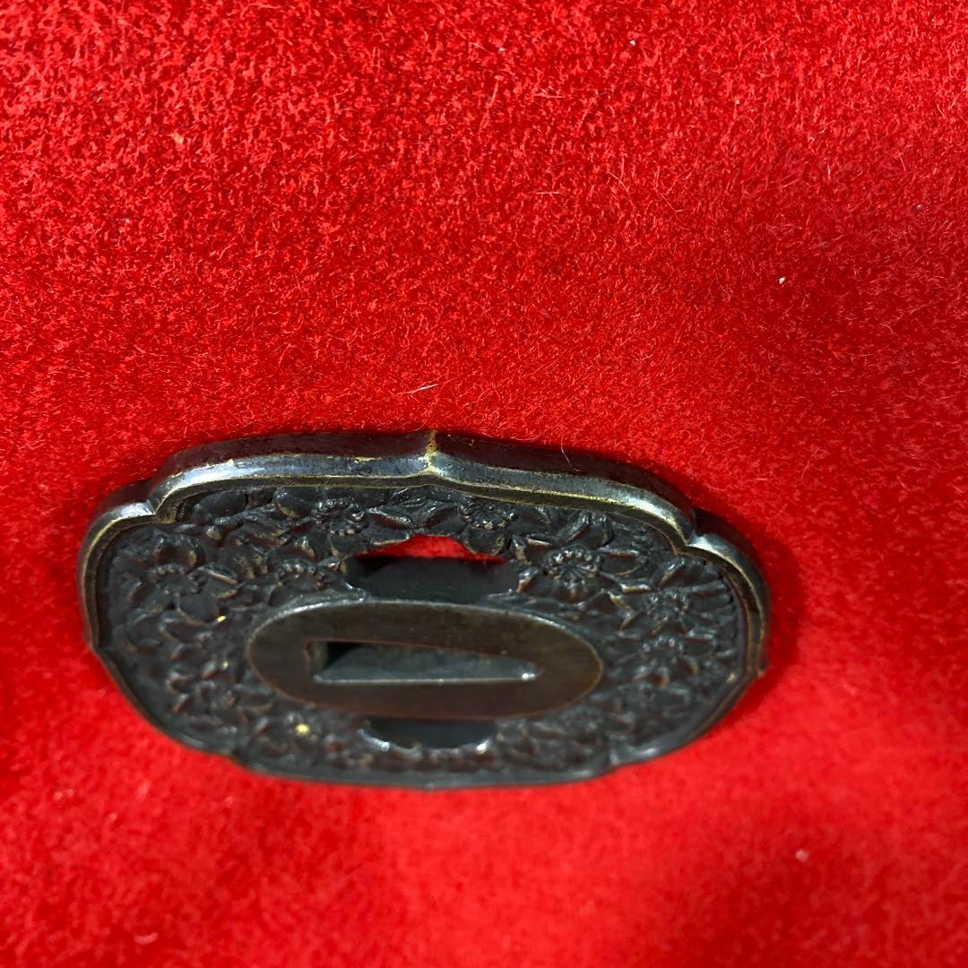 B–10 鍔　つば　武具 銅製 装飾品 アンティーク 美術品 工芸品 刀装具