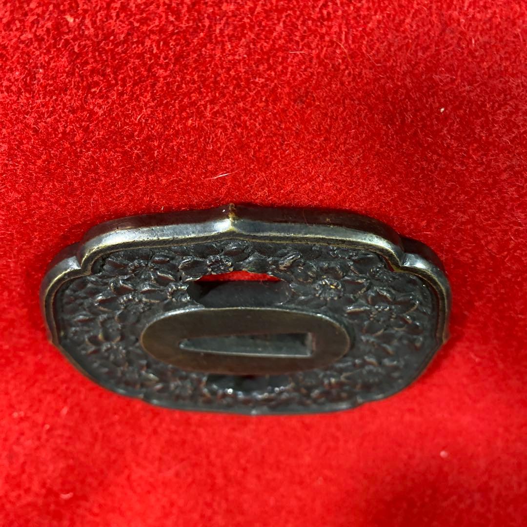 B–10 鍔　つば　武具 銅製 装飾品 アンティーク 美術品 工芸品 刀装具