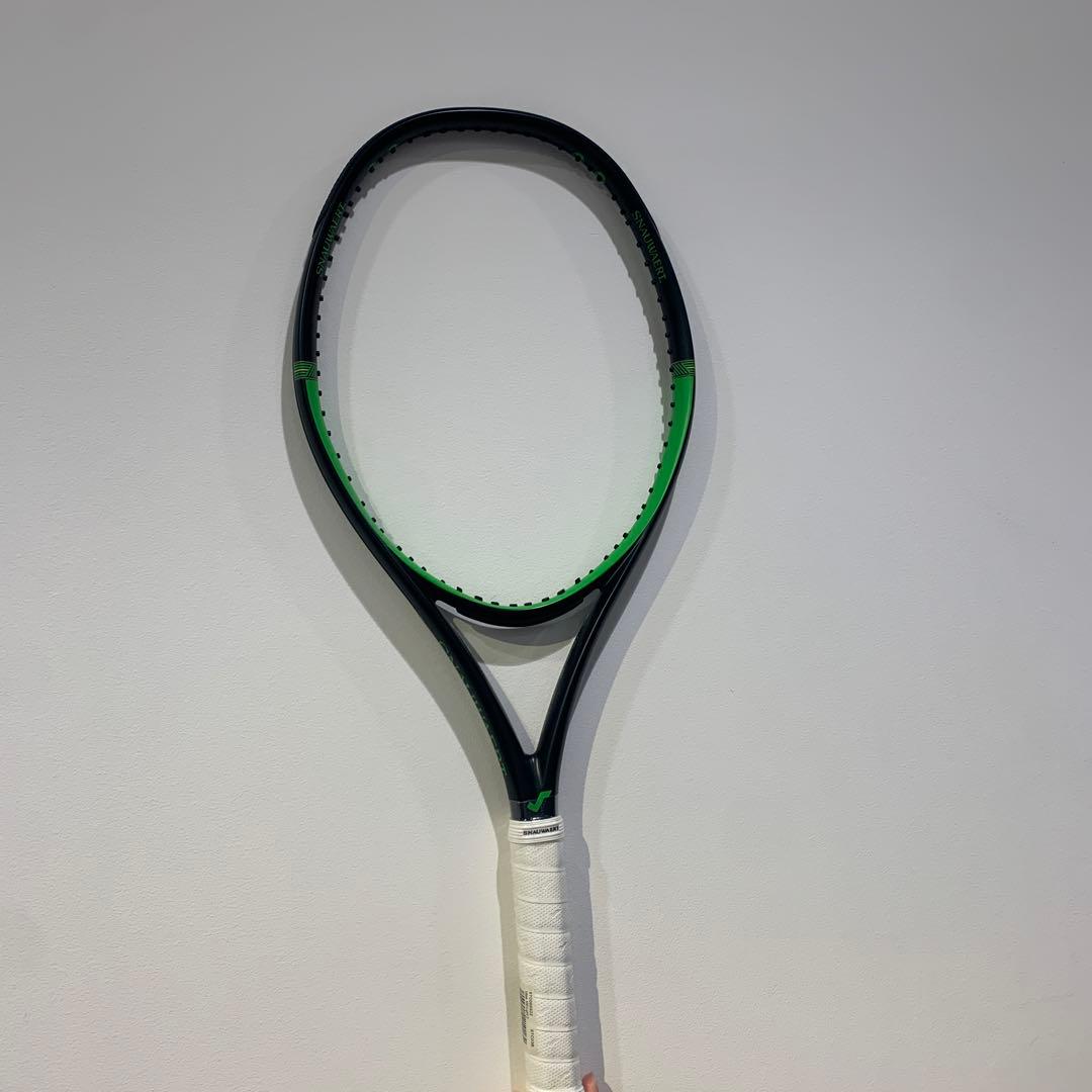 SNAUWAERT VITAS 100 硬式テニスラケット