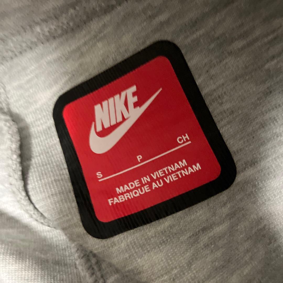 Nike テックフリース グレー 上160 下S セットアップ