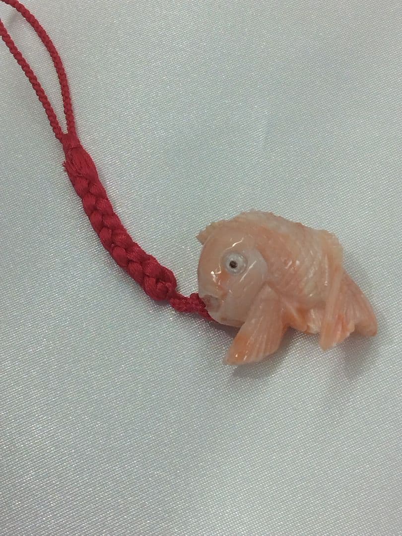 珊瑚根付け☆鯛☆ストラップ☆絹糸根付け紐