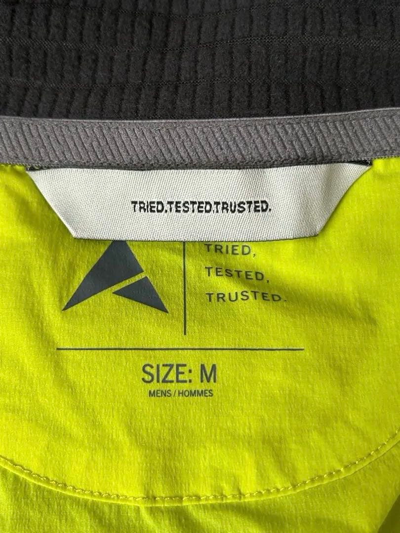 ALTURA ノースリーブ / ★新品（pertex）