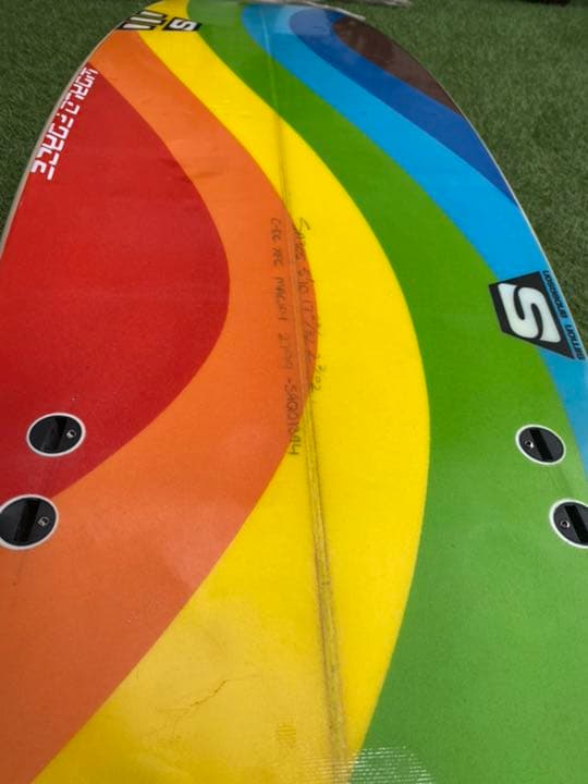 サーフボード　サイモンアンダーソン