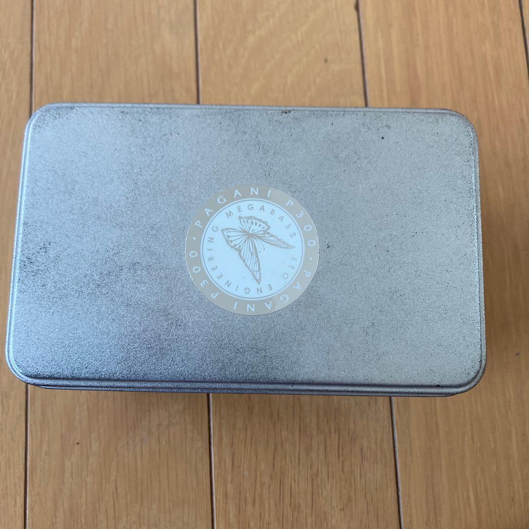 PAGAN ベイトリール ゴールド/ピンク 五十鈴工業　メガバス　P300L