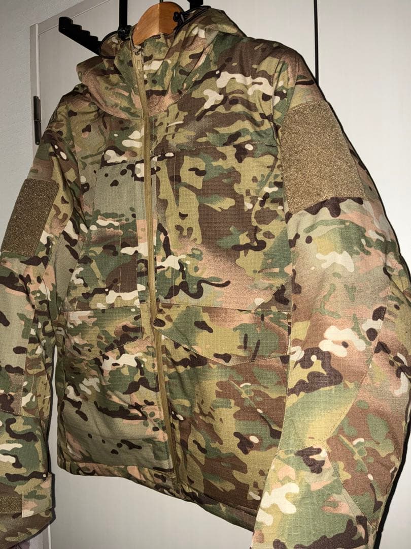 未使用極暖ロシア軍北朝鮮軍仕様防寒服内綿ブラックアルミマルチカム日本稀少品