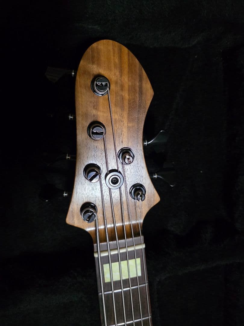 個人製作系　6弦ベース