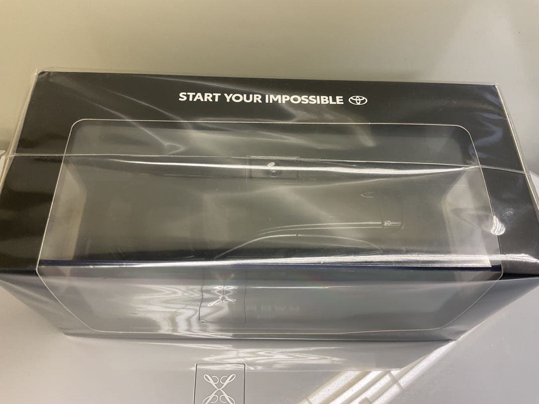 【非売品　未開封】◆クラウンスポーツ◆ブラック　ミニカー