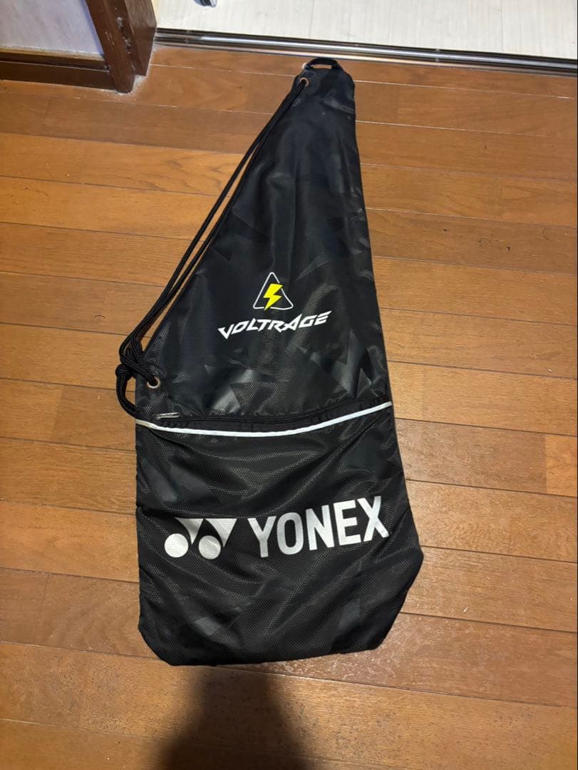 ボルトレイジ7sホワイト/ブラック/レッド