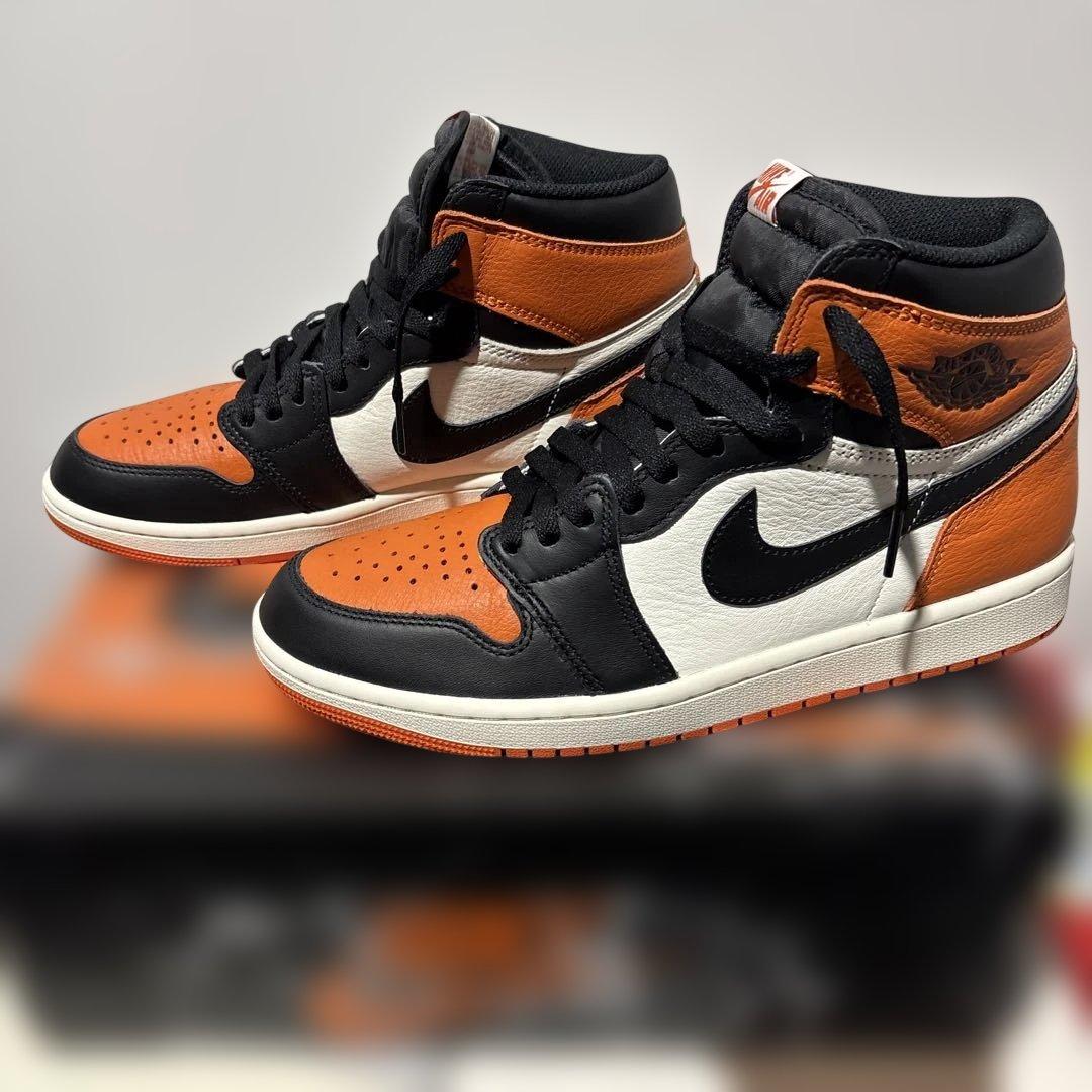 Nike Air Jordan 1 オレンジ/ブラック