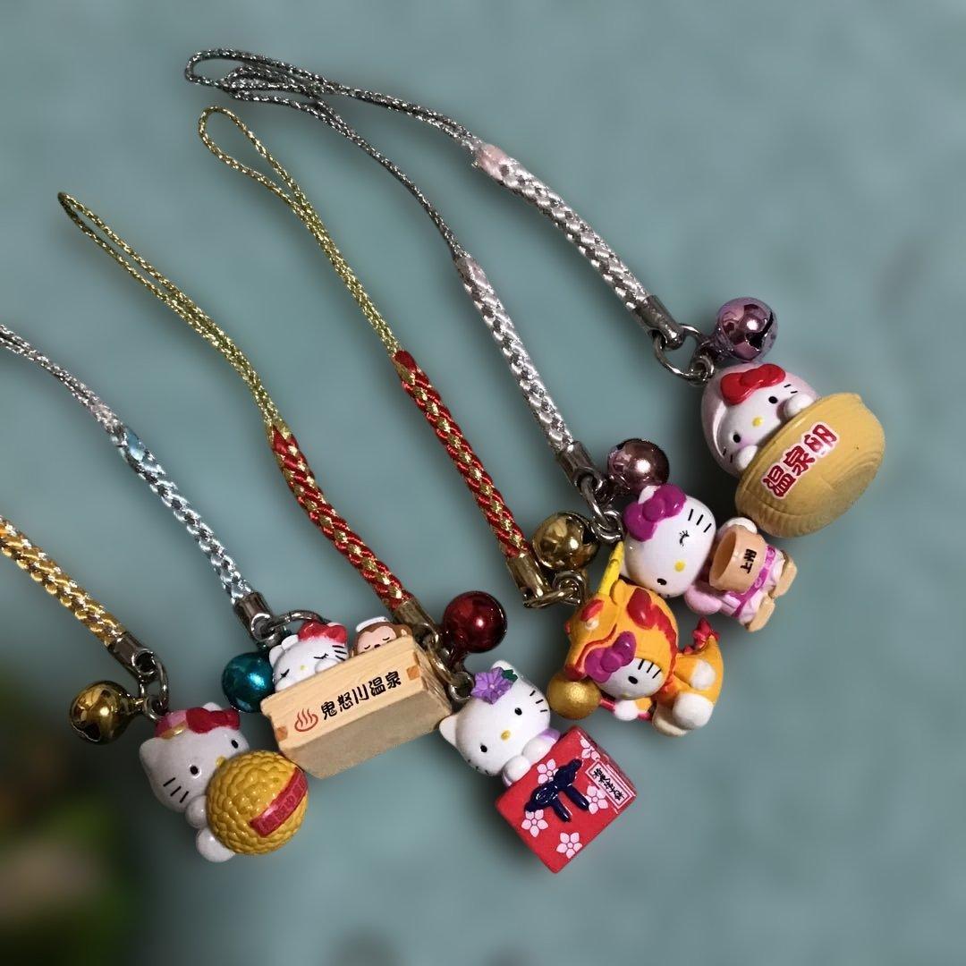 サンリオレトロ キティご当地ストラップ　ご当地ボールペンについていたキーホルダー