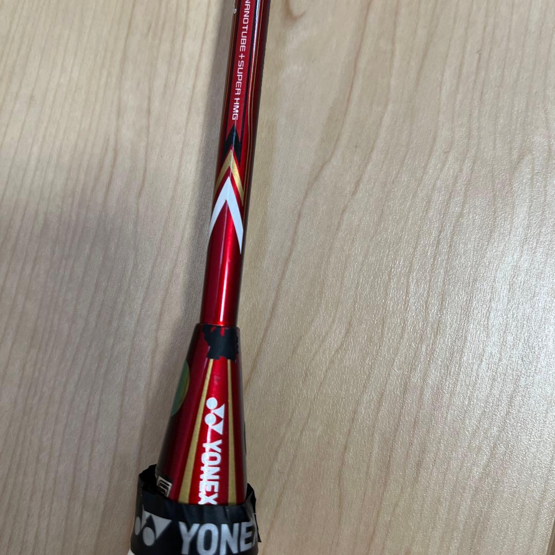 【廃盤】ARC SABER 10 バドミントンラケット レッド 3UG5