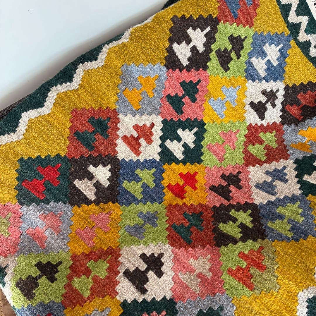 サマルカンド　手織り　草木染め　絨毯