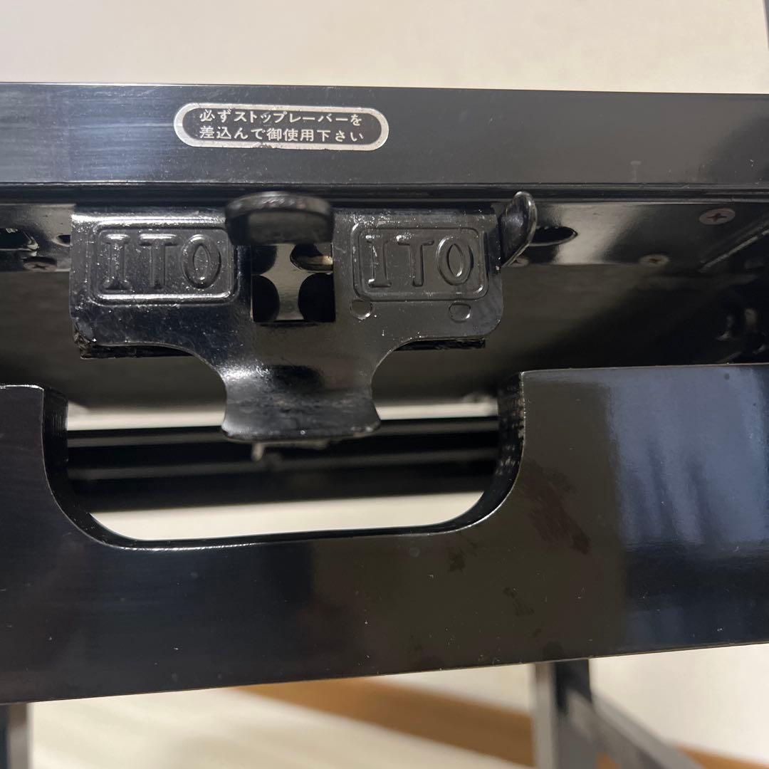 【中古良品】背付ピアノ椅子(全国送料込み)トムソン椅子