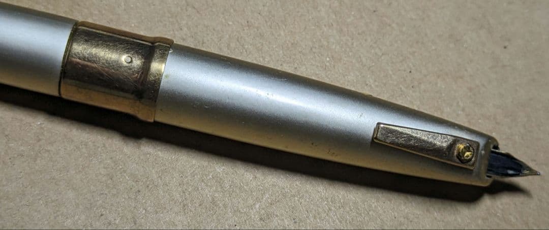 パイロット 初代 キャップレス C-600MW