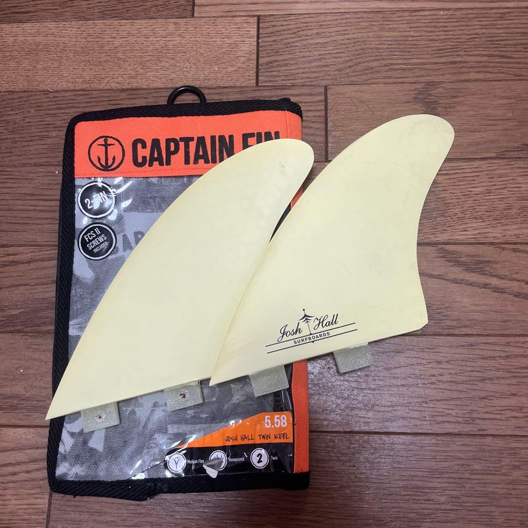Captain Fin 5.58 Josh Hall ツインフィン