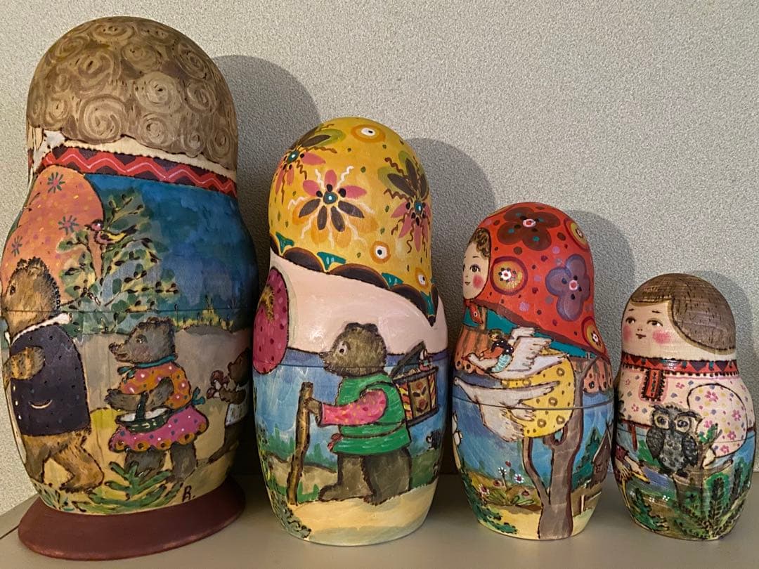アーニャリャボアマトリョーシカ、作家マトリョーシカ、マトリョーシカロシア