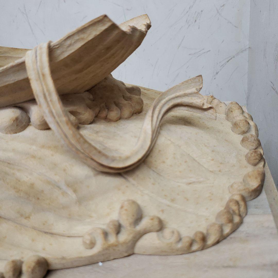 Ｂフライデー　蔵出し特価　希少仏像　上彫り★楠材 一葉観音菩薩坐像★台付