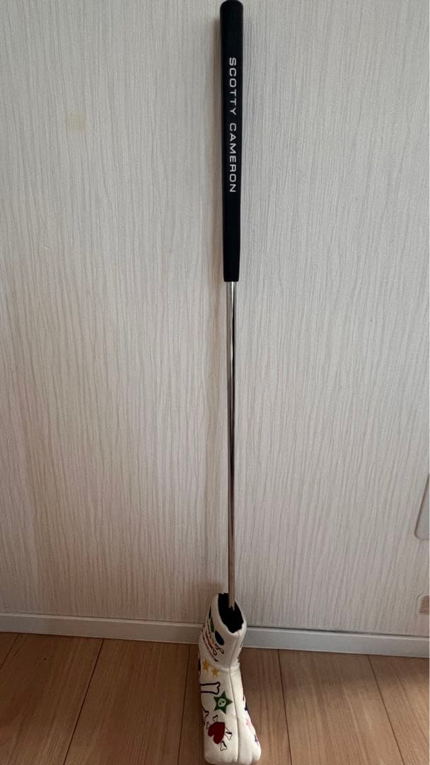 スコッティキャメロン 《パター ３４インチ》