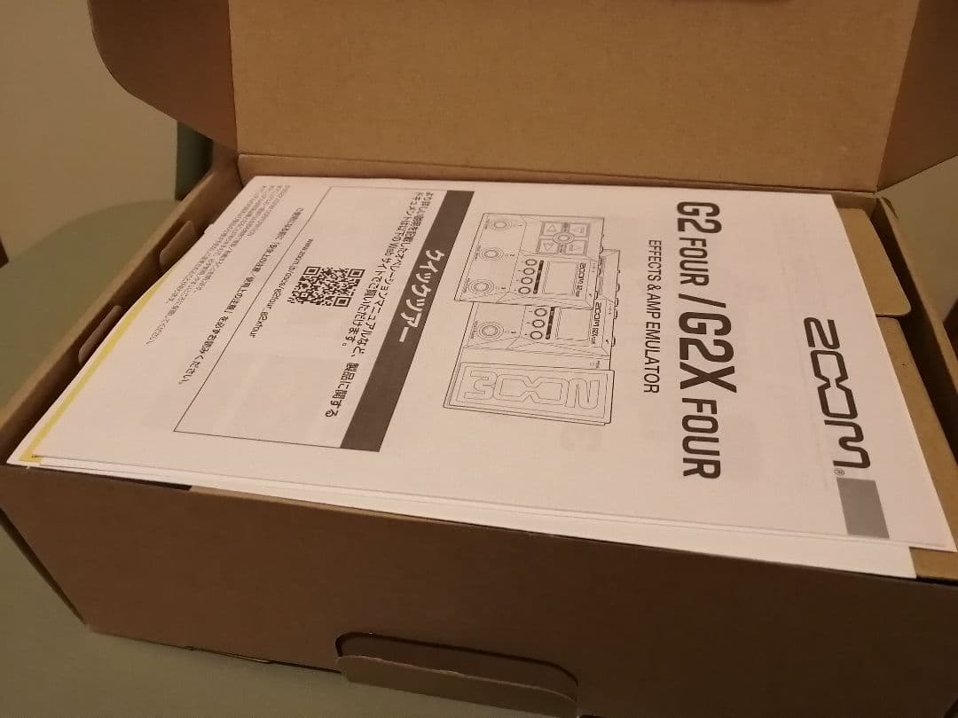 【新品・付属品完備】ZOOM G2 FOUR ギター用マルチエフェクター