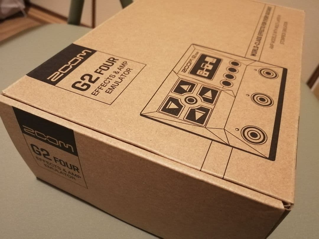 【新品・付属品完備】ZOOM G2 FOUR ギター用マルチエフェクター