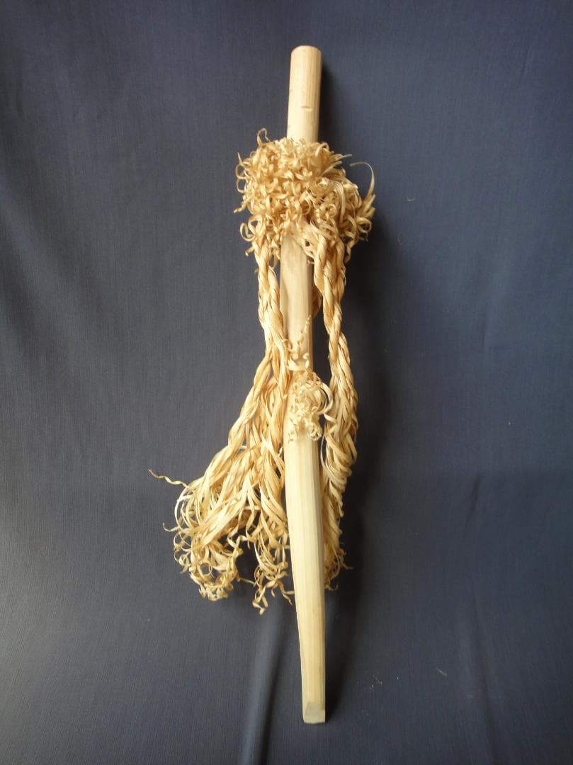 希少 アイヌ イナウ　60cm　台座付き アイヌ儀式