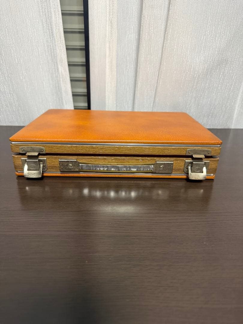 麻雀牌セット 伝統的デザイン　　　　　　　　　　　　【超希少】レア　麻雀牌・