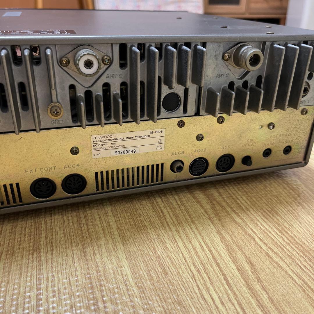 ケンウッドTS790 アマチュア無線機本体のみ