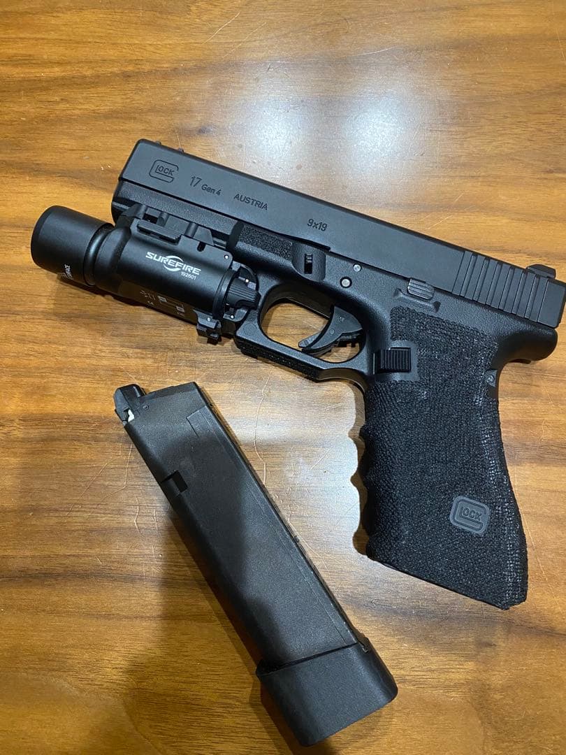 東京マルイ　Glock 17 gen4 ガス　カスタム