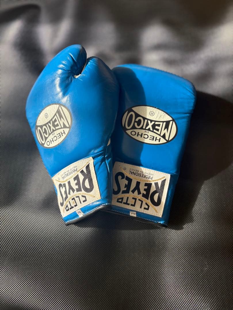 REYES レイジェス ボクシンググローブ 紐 8オンス
