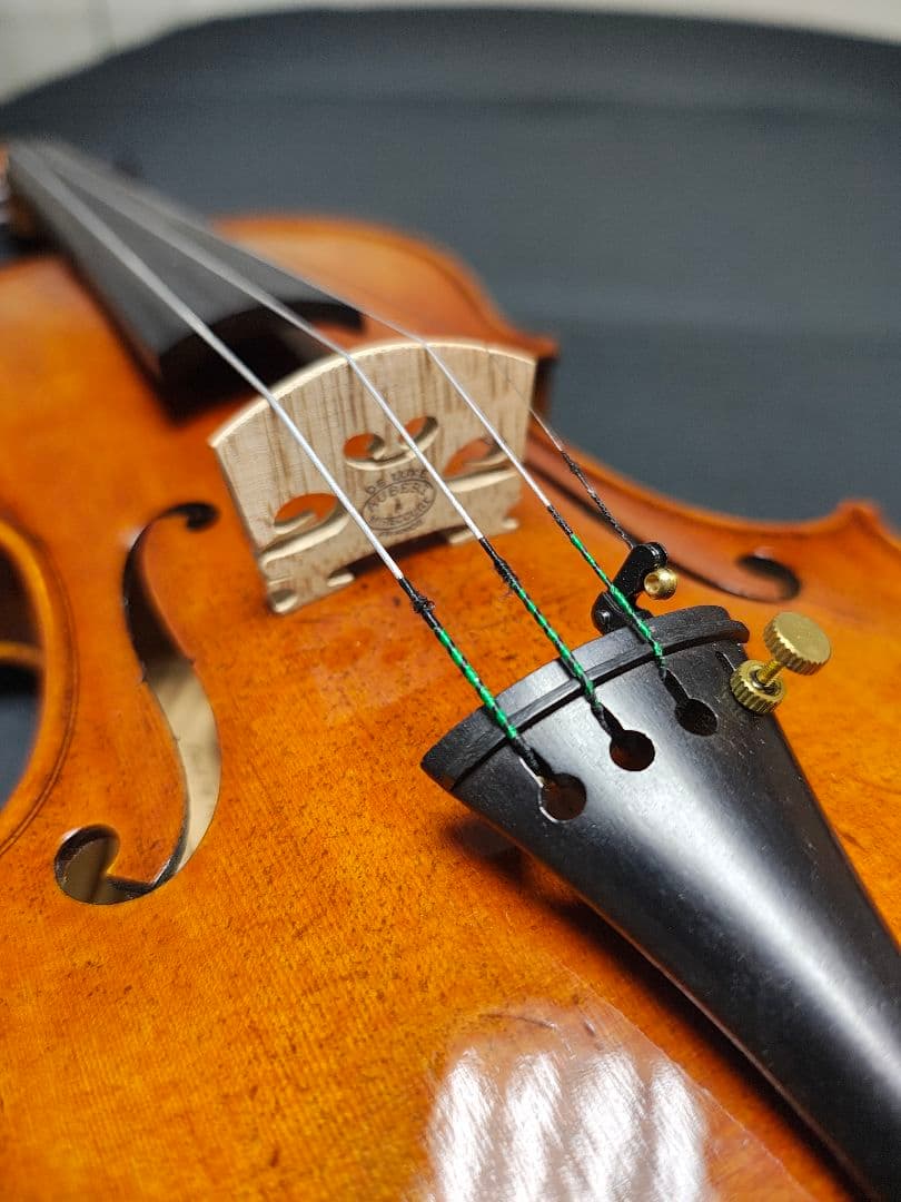 イタリア　トリノ工房製バイオリン4/4 一枚板