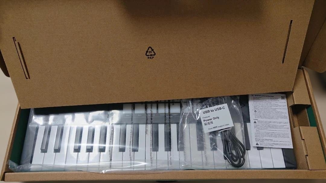 Novation/Launchkey Mini 37 Mk4 MIDIキーボード